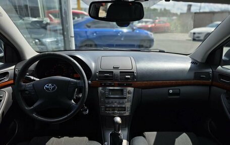 Toyota Avensis III рестайлинг, 2007 год, 660 000 рублей, 10 фотография