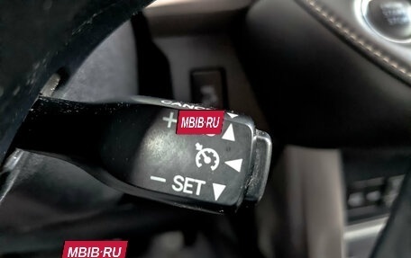 Toyota RAV4, 2016 год, 2 750 000 рублей, 27 фотография