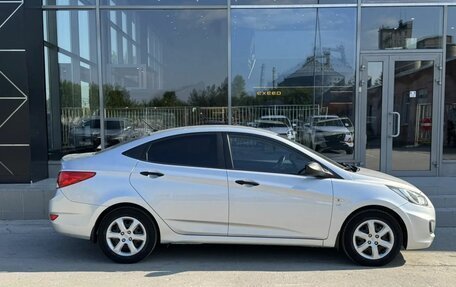 Hyundai Solaris II рестайлинг, 2013 год, 685 000 рублей, 4 фотография