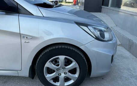 Hyundai Solaris II рестайлинг, 2013 год, 685 000 рублей, 12 фотография
