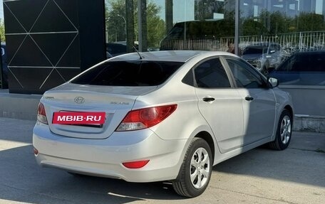 Hyundai Solaris II рестайлинг, 2013 год, 685 000 рублей, 5 фотография