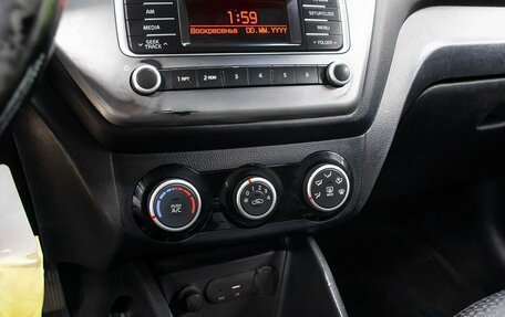 KIA Rio III рестайлинг, 2016 год, 850 000 рублей, 18 фотография
