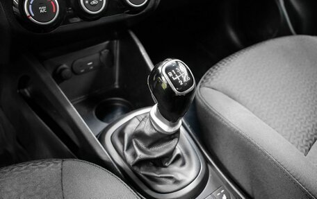 KIA Rio III рестайлинг, 2016 год, 850 000 рублей, 19 фотография