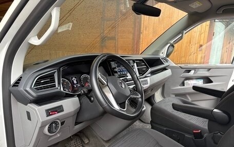 Volkswagen Caravelle T6 рестайлинг, 2020 год, 6 700 000 рублей, 2 фотография