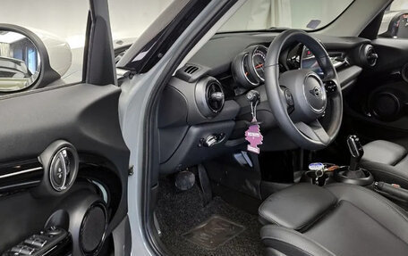 MINI Hatch, 2021 год, 1 677 007 рублей, 5 фотография