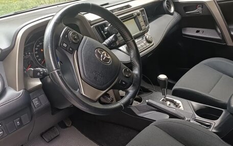 Toyota RAV4, 2013 год, 1 450 000 рублей, 4 фотография