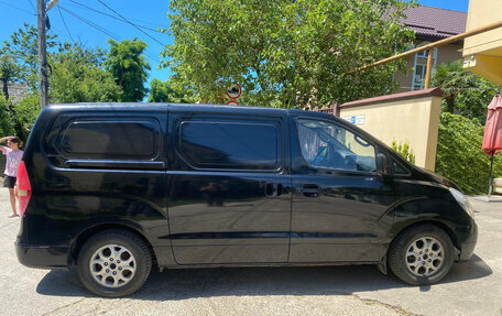 Hyundai Grand Starex Grand Starex I рестайлинг 2, 2009 год, 850 000 рублей, 2 фотография