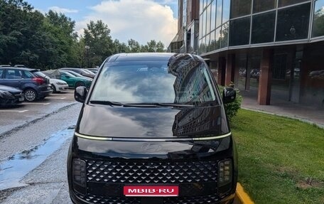 Hyundai Staria, 2024 год, 5 200 000 рублей, 1 фотография