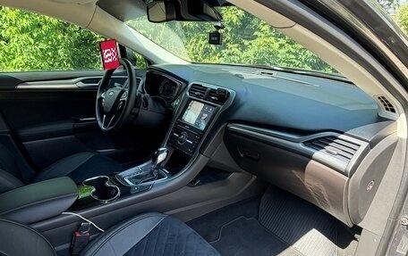 Ford Mondeo V, 2017 год, 9 фотография