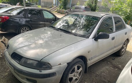 Mitsubishi Carisma I, 2001 год, 170 000 рублей, 3 фотография
