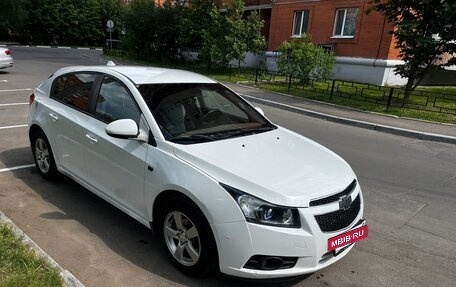 Chevrolet Cruze II, 2012 год, 710 000 рублей, 4 фотография