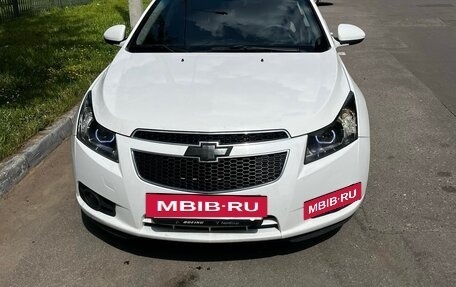 Chevrolet Cruze II, 2012 год, 710 000 рублей, 9 фотография
