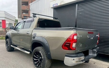 Toyota Hilux VIII, 2022 год, 4 320 000 рублей, 4 фотография