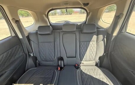 Mitsubishi Outlander III рестайлинг 3, 2021 год, 2 150 000 рублей, 15 фотография