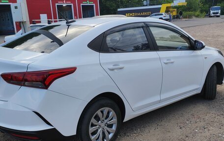 Hyundai Solaris II рестайлинг, 2021 год, 1 430 000 рублей, 5 фотография