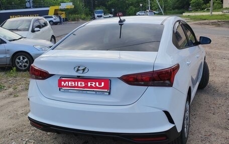 Hyundai Solaris II рестайлинг, 2021 год, 1 430 000 рублей, 3 фотография