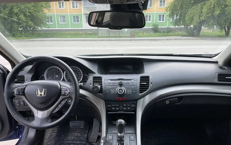 Honda Accord VIII рестайлинг, 2012 год, 1 250 000 рублей, 8 фотография