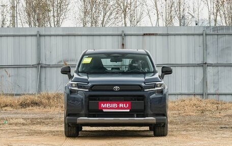 Toyota RAV4, 2026 год, 3 850 000 рублей, 2 фотография