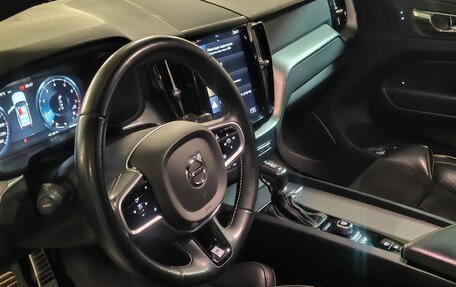 Volvo XC60 II, 2018 год, 3 300 000 рублей, 5 фотография
