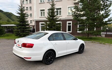 Volkswagen Jetta VI, 2014 год, 890 000 рублей, 4 фотография