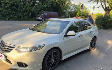 Honda Accord VIII рестайлинг, 2012 год, 1 290 000 рублей, 17 фотография