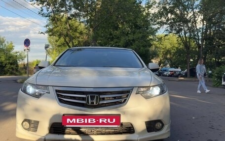 Honda Accord VIII рестайлинг, 2012 год, 1 290 000 рублей, 7 фотография