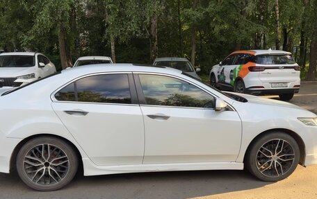Honda Accord VIII рестайлинг, 2012 год, 1 290 000 рублей, 20 фотография