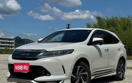 Toyota Harrier, 2020 год, 2 240 000 рублей, 3 фотография