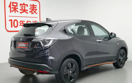 Honda Vezel, 2022 год, 1 273 000 рублей, 4 фотография