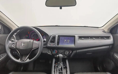 Honda Vezel, 2022 год, 1 273 000 рублей, 7 фотография