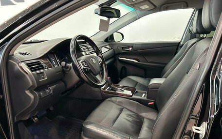 Toyota Camry, 2016 год, 2 099 000 рублей, 15 фотография