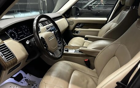 Land Rover Range Rover IV рестайлинг, 2018 год, 5 500 000 рублей, 9 фотография