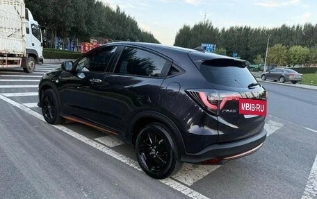Honda Vezel, 2022 год, 1 313 000 рублей, 6 фотография