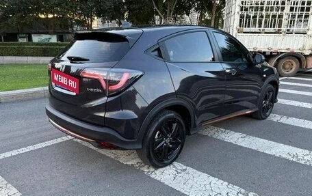 Honda Vezel, 2022 год, 1 313 000 рублей, 4 фотография