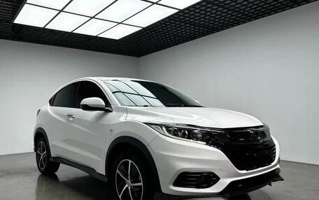 Honda Vezel, 2022 год, 1 344 000 рублей, 3 фотография