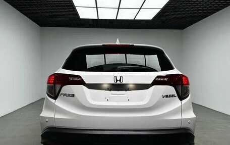Honda Vezel, 2022 год, 1 344 000 рублей, 5 фотография