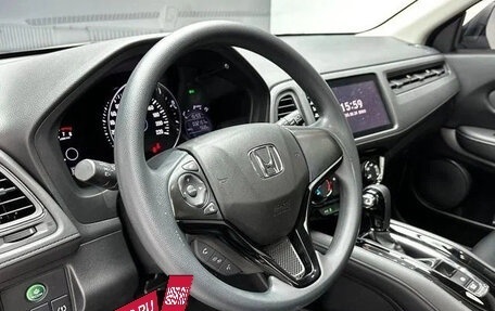 Honda Vezel, 2022 год, 1 344 000 рублей, 8 фотография