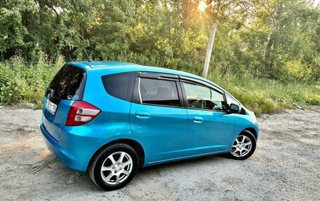 Honda Fit III, 2008 год, 700 000 рублей, 15 фотография
