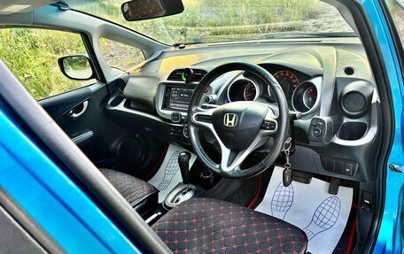 Honda Fit III, 2008 год, 700 000 рублей, 8 фотография