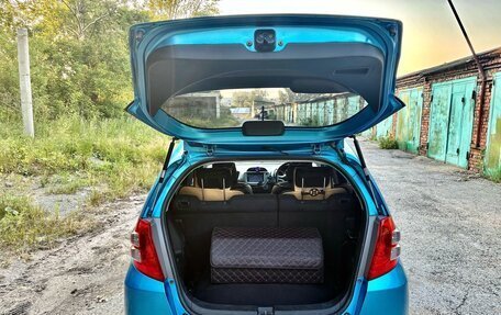 Honda Fit III, 2008 год, 700 000 рублей, 27 фотография