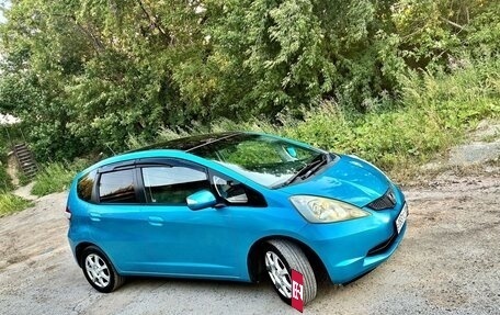 Honda Fit III, 2008 год, 700 000 рублей, 31 фотография