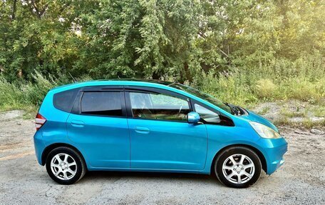 Honda Fit III, 2008 год, 700 000 рублей, 40 фотография