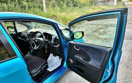 Honda Fit III, 2008 год, 700 000 рублей, 39 фотография