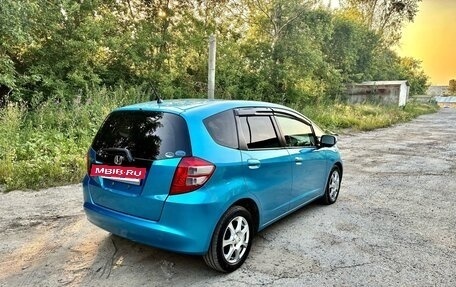 Honda Fit III, 2008 год, 700 000 рублей, 33 фотография