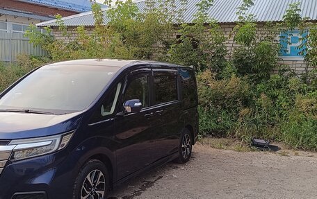 Honda Stepwgn IV, 2019 год, 2 500 000 рублей, 7 фотография