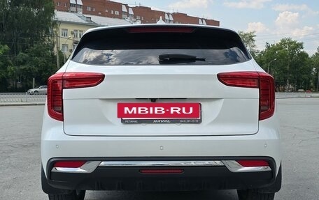 Haval Jolion, 2023 год, 1 825 000 рублей, 3 фотография