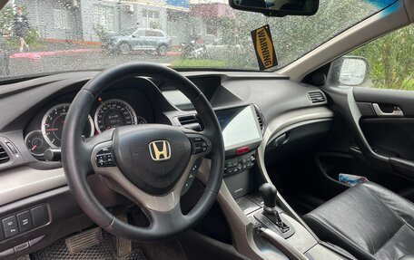 Honda Accord VIII рестайлинг, 2008 год, 900 000 рублей, 7 фотография