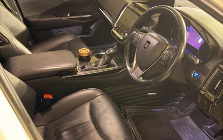 Toyota Crown, 2018 год, 3 100 000 рублей, 5 фотография