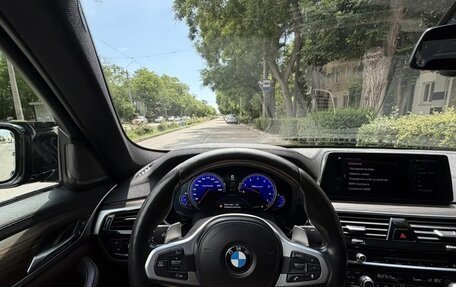 BMW 5 серия, 2018 год, 3 950 000 рублей, 12 фотография