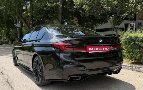 BMW 5 серия, 2018 год, 3 950 000 рублей, 8 фотография
